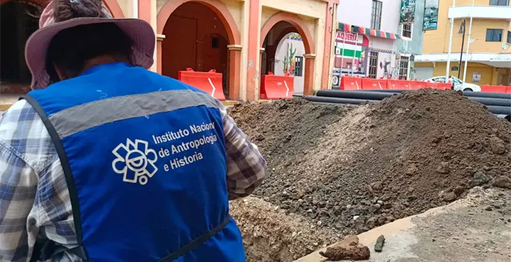 Encuentra INAH objetos de la Villahermosa antigua, durante excavación en obra del Malecón Encuentra INAH objetos de la Villahermosa antigua, durante excavación en obra del Malecón