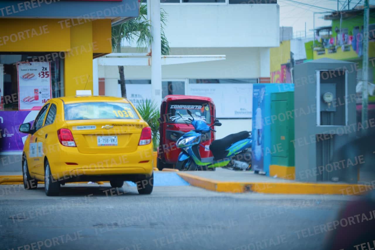 Pochimóviles en Tierra Colorada, un transporte que no conoce la ley Pochimóviles en Tierra Colorada, un transporte que no conoce la ley