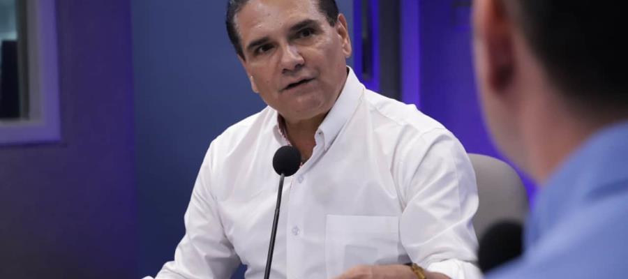 Alcanza Silvano Aureoles las 150 mil firmas de apoyo; Mancera aún no las junta: PRD