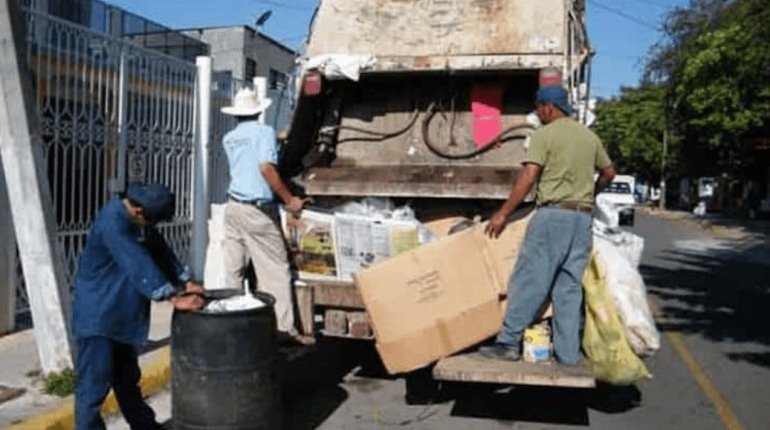 En Navidad recogerán basura solo en mercados y panteones de Centro