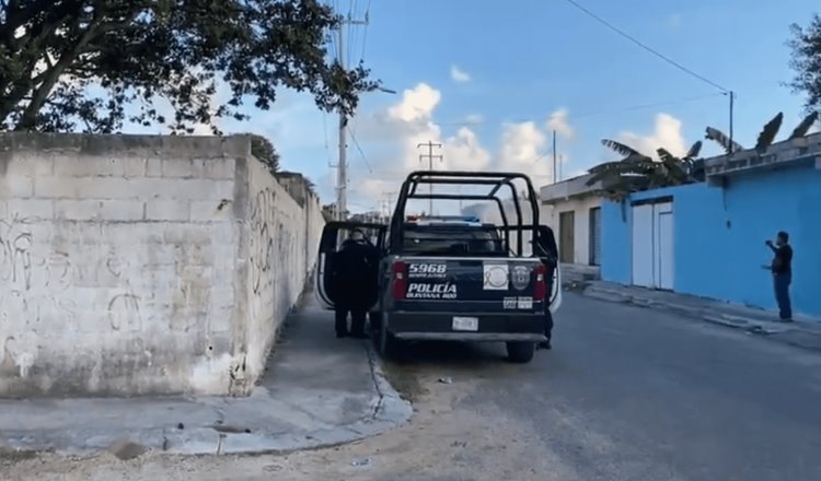 Padres de familia hallan cuerpo descuartizado afuera de escuela en Quintana Roo
