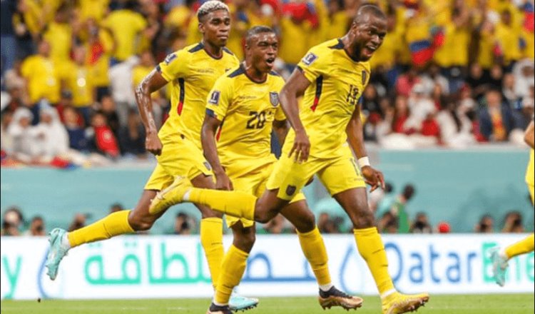Qatar cae 2-0 ante Ecuador; por primera ocasión el equipo anfitrión pierde el partido inaugural