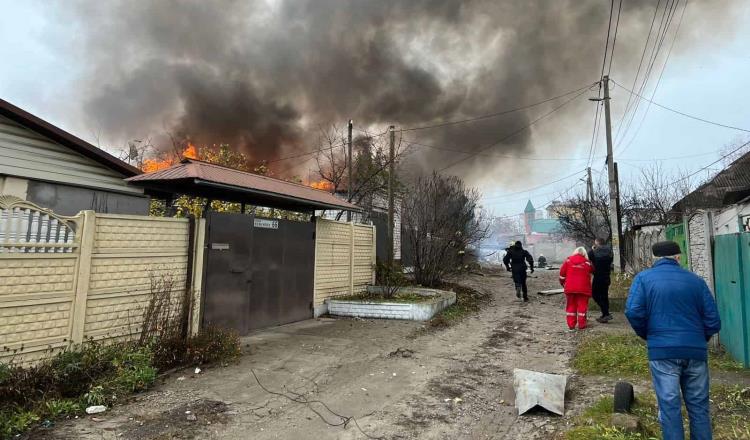 Ataque ruso en la ciudad ucraniana de Jersón provoca huida de civiles