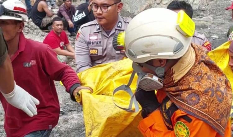 Mueren 10 mineros tras explosión en pozo de carbón de Indonesia