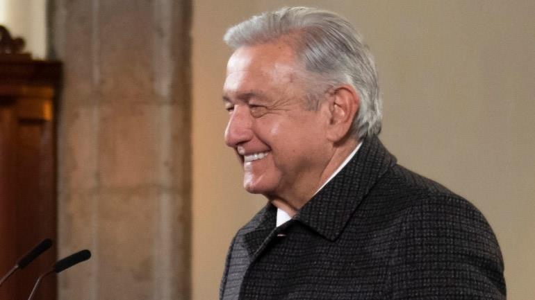 Golpe a Yasmín Esquivel es porque piensan que es la candidata de nosotros: López Obrador