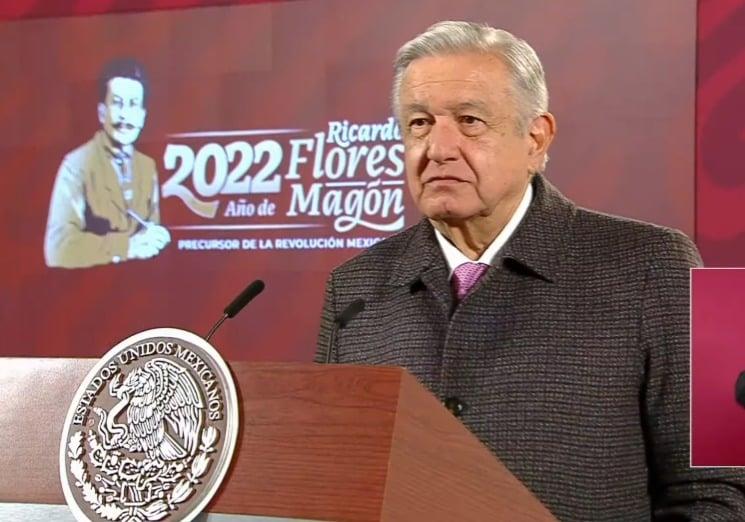 Golpe a ministra Yasmín Esquivel tiene que ver con que piensan que es la candidata de nosotros: López Obrador