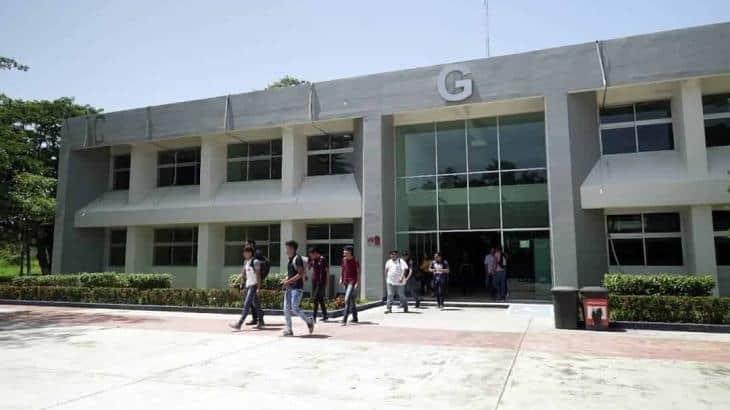 Revisará AMLO petición de ampliación del ITS a Cunduacán