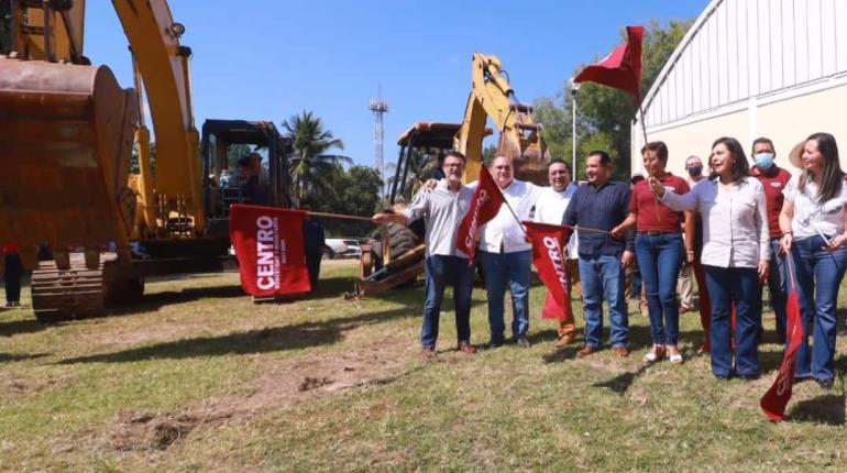 Dan banderazo en Centro a construcción y mantenimiento de jagüeyes, terraplenes y drenes