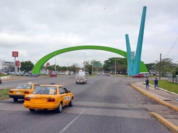 Hasta 80% de aumento en sus ingresos prevén taxistas durante la Feria Tabasco 2023