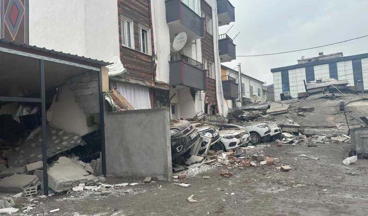 Muertos por sismos en Turquía y Siria supera los 4 mil 300