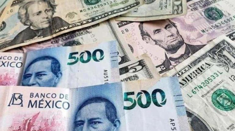 Destaca AMLO fortalecimiento del peso sobre el dólar