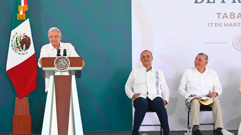 "Quiero mucho a Adán Augusto", pero "no soy el gran elector": AMLO