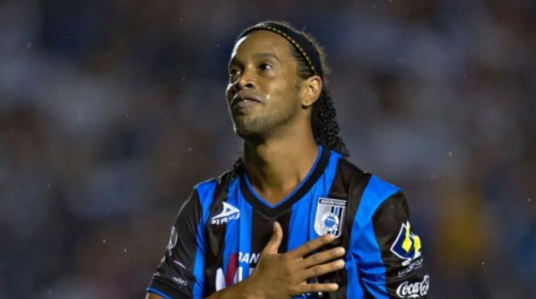 Ronaldinho y Luca Toni participarán en torneo de fut 9 en Venezuela