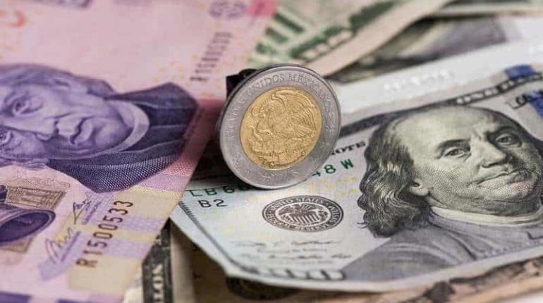 Superpeso estable nuevo récord frente al dólar 