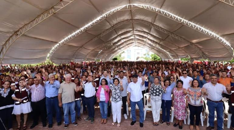 Sin dirigencia estatal, Grupo May toma protesta a comités en Comalcalco y Centla