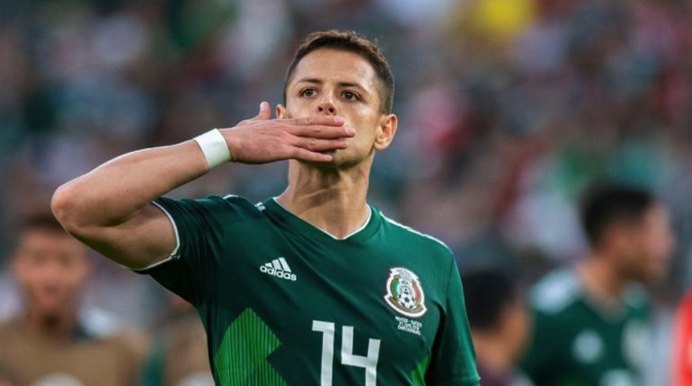 Chicharito confiesa llamada con Diego Cocca y su posible regreso a la Selección Mexicana