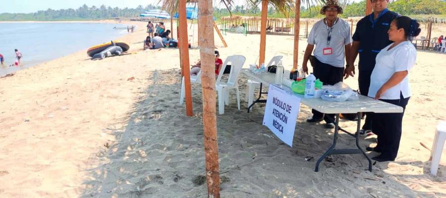 Ubican módulos de atención médica en playas y balnearios de 4 municipios 