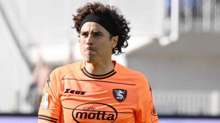 Salva Ochoa al Salernitana de goleada ante el Inter de Milán