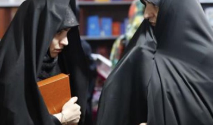 Con cámaras, Irán vigilará que mujeres usen el velo en lugares públicos