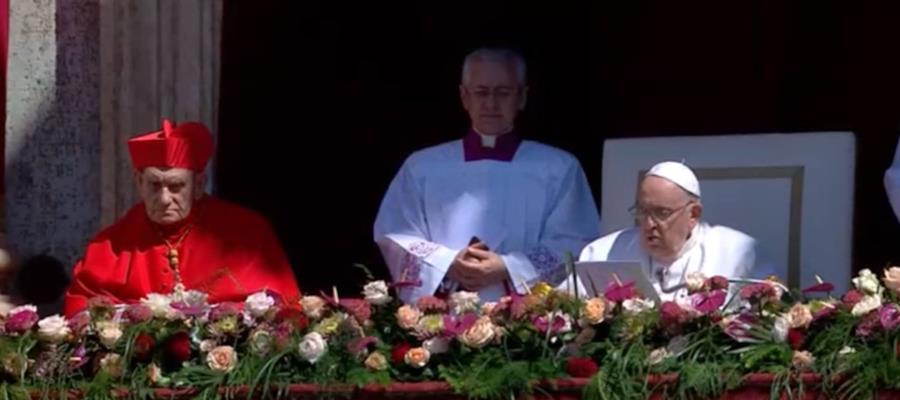 Dedica Papa "Urbi et Orbi" para pedir por la paz, por las víctimas de la guerra y de la delincuencia