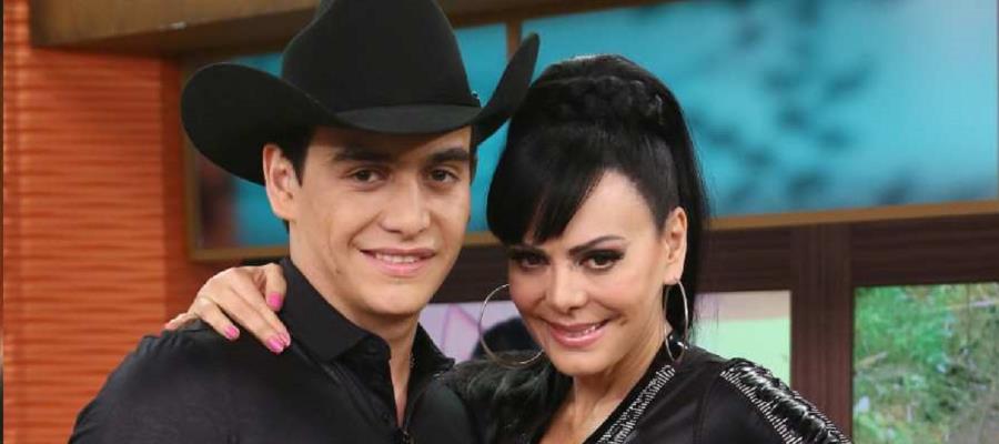 Se une el medio artístico al luto de Maribel Guardia, tras muerte de Julián Figueroa