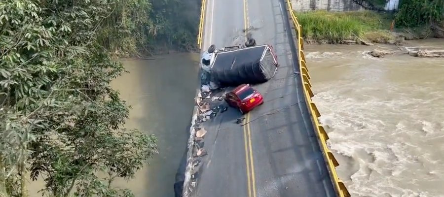 Colapsa puente vehicular en Colombia; hay 2 personas muertas