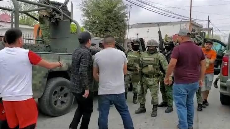 Vinculan a proceso a 4 militares por el caso de jóvenes asesinados en Nuevo Laredo