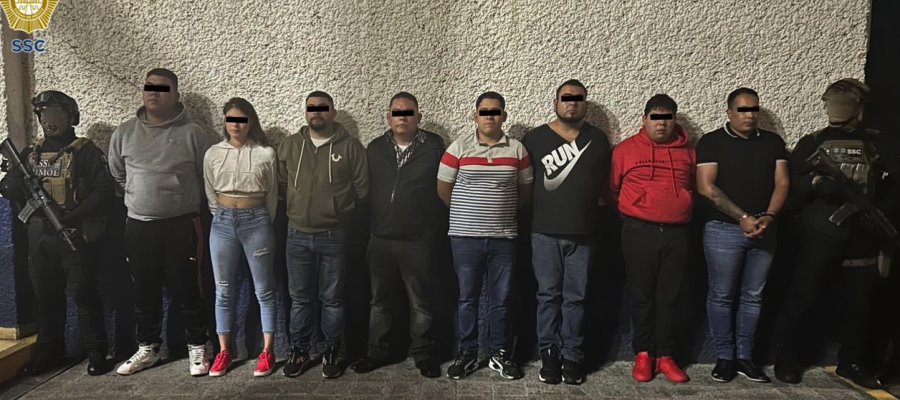 Detienen en CDMX a 8 personas por secuestro y extorsión... ¡4 de ellos son policías!