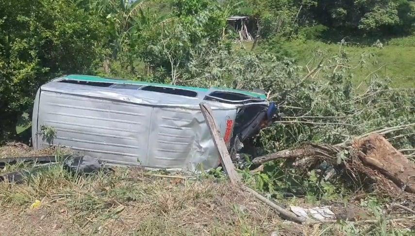 Carreterazo en la Frontera-Villahermosa deja 9 heridos y 1 fallecido