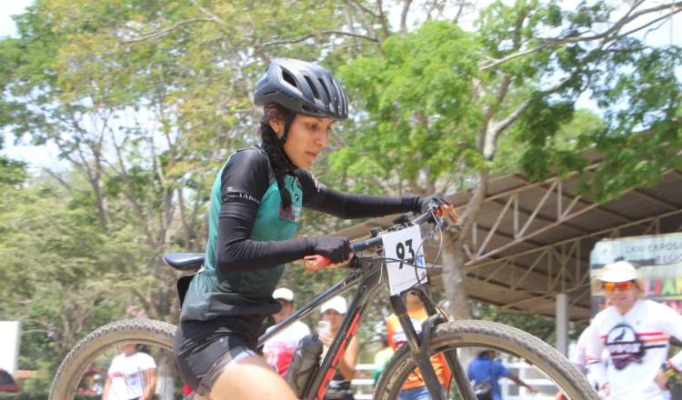 Tabasqueña Tania Cruz consigue pase al Nacional de Ciclismo de Montaña