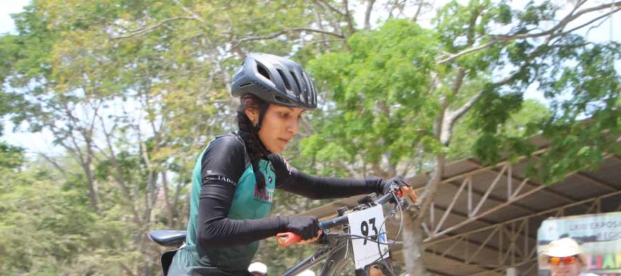 Tabasqueña Tania Cruz consigue pase al Nacional de Ciclismo de Montaña