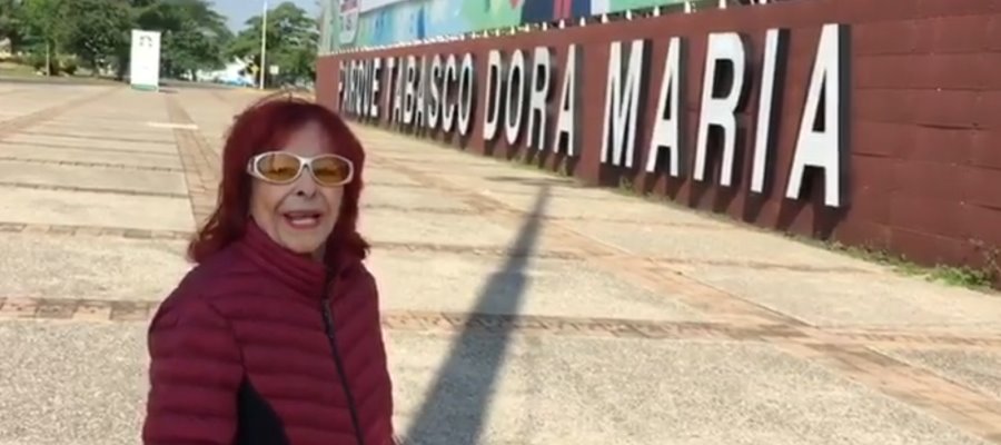 Dora María, "La Chaparrita de Oro", visita el Parque Tabasco