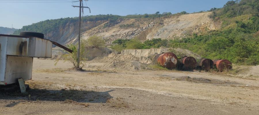 Se registra nuevo deslizamiento en cerro El Tortuguero