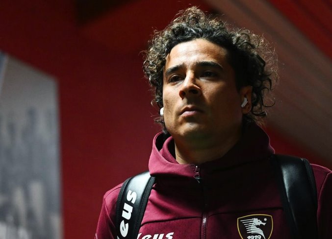 Memo Ochoa en el radar del AEK Atenas; se encontraría con Orbelin Pineda y Matías Almeyda