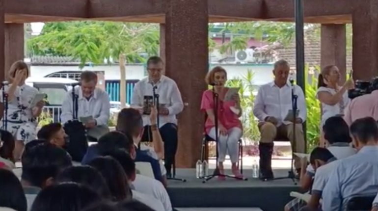 Encabeza Beatriz Gutiérrez ´Fandango por la Lectura´ desde tierra natal de AMLO