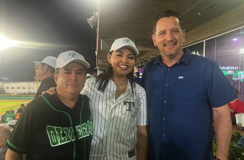 El ex liga mayorista Erubiel Durazo visitó el Estadio Centenario 27 de febrero: tiene una vista espectacular, dice