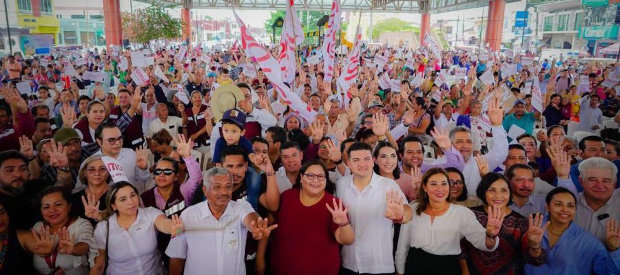 Presencia de Citlalli en evento de Grupo May, es reconocimiento al trabajo realizado: diputado