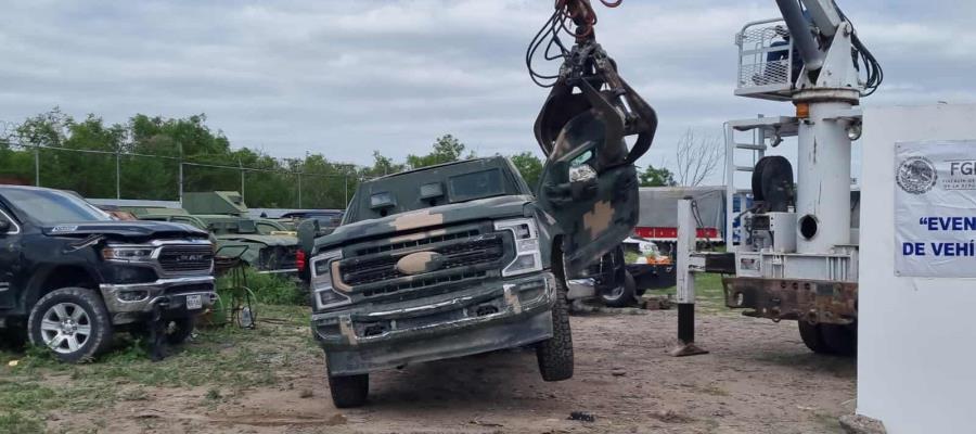 FGR destruye 9 vehículos con blindaje artesanal en Tamaulipas