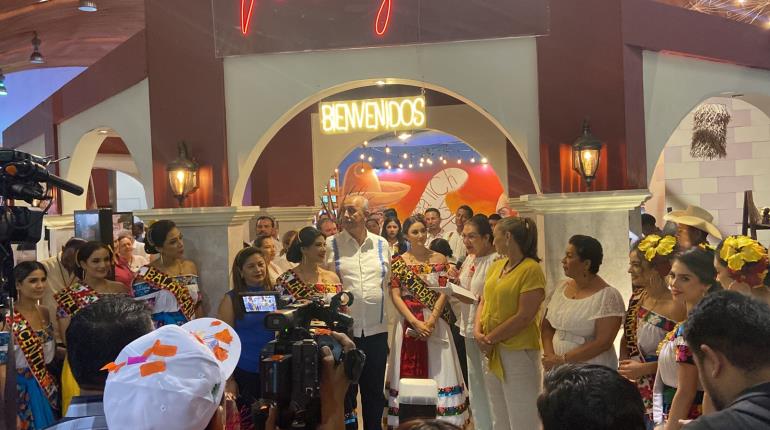 Inauguran stands de Paraíso y Jalpa en la Feria Tabasco