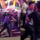 Jóvenes se enfrentan a golpes en plena feria y quedan exhibidos en video