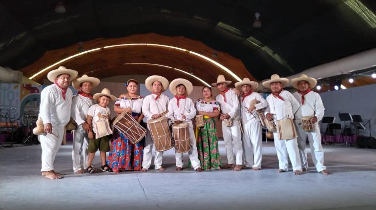 "Manglares de Centla" gana el concurso estatal de marimbas tradicionales en la Feria Tabasco