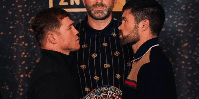 Canelo Álvarez y John Ryder dan el peso para el combate en el Estadio Akron