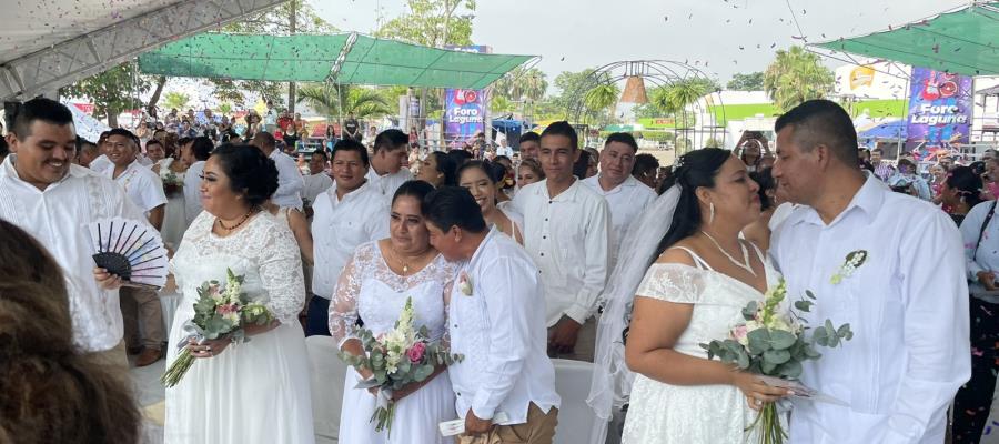 ¡Se dan el sí en Feria Tabasco! Contraen nupcias 30 parejas