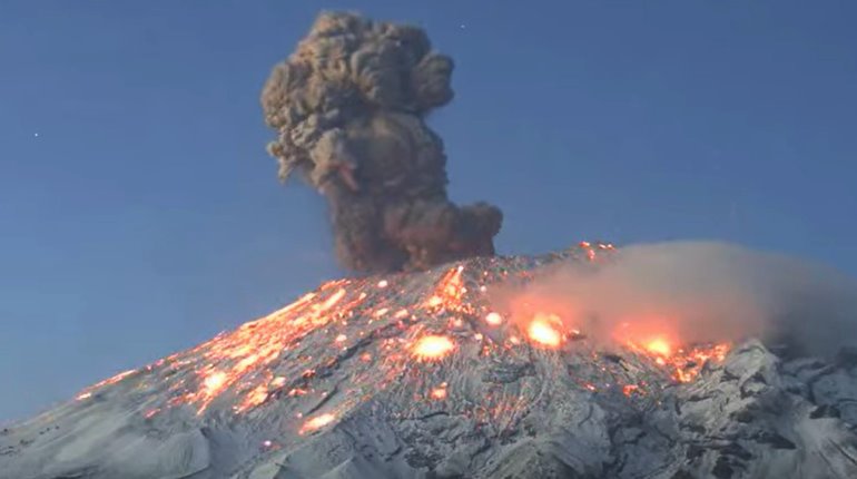 Estiman científicos meses de intensa ceniza por el Popocatépetl