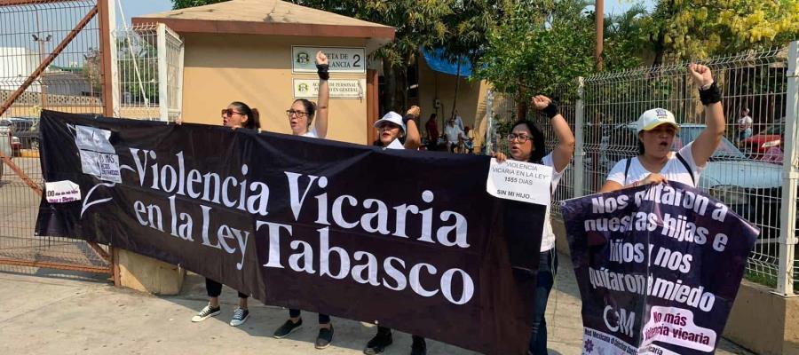 Reconocer violencia vicaria contra mujeres, demandan víctimas a diputados tabasqueños