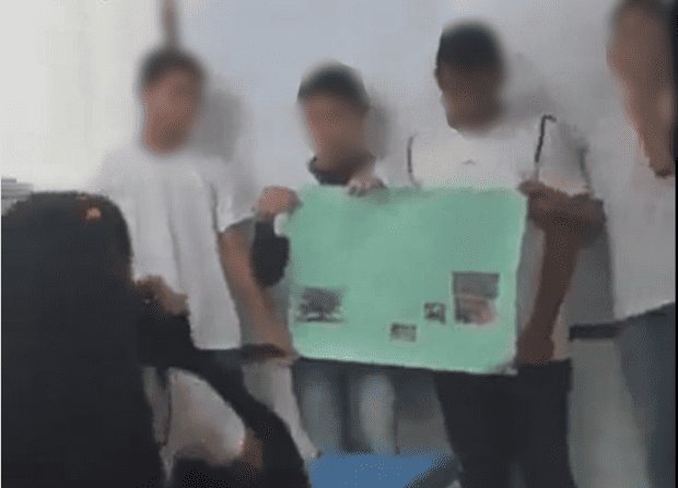 Menor apuñala a compañera que se burló de su exposición en clase