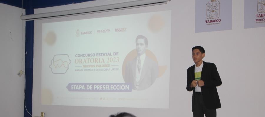 120 jóvenes participan en concurso Estatal de Oratoria Nuevos Valores