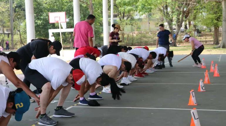 Realiza ISSET segunda etapa de selección de aspirantes para taller en Técnico de Urgencias Médicas