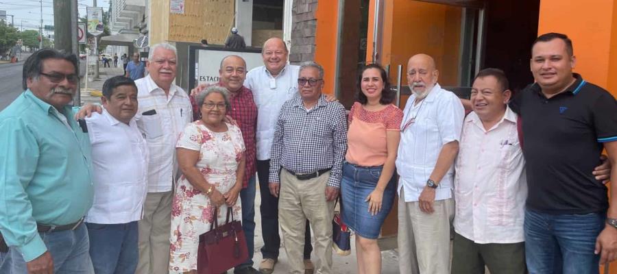 Ojeda se reúne con Darvin González, Auldárico Hernández y otros luchadores sociales de izquierda