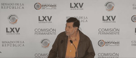 Reclama Noroña a AMLO de excluirlo como corcholata de la 4T